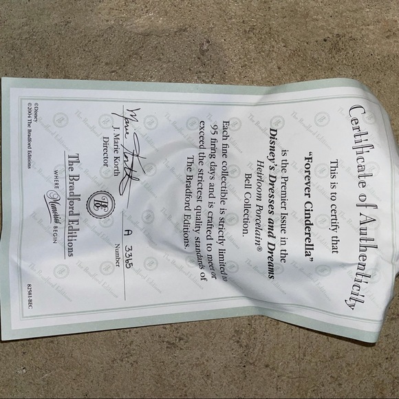 Collectible Porcelain Disney Princess Bells (11) - Picture 2 of 11